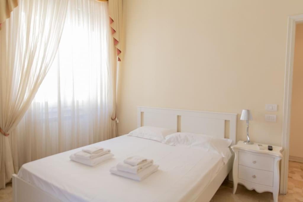 Classic 1Br Outside Ztl & 10 Min From Center Firenze Eksteriør billede